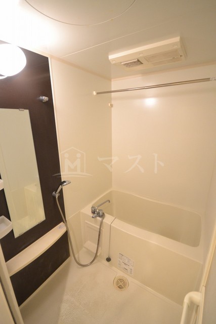 バス・シャワールーム　別部屋参考写真