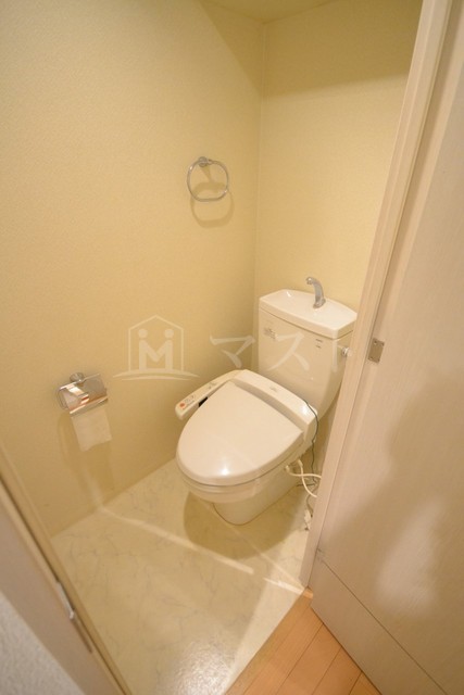 トイレ　別部屋参考写真