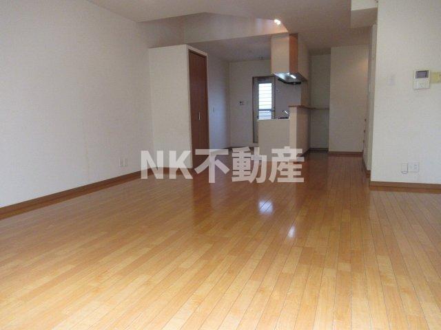 居室・リビング　広いリビングです