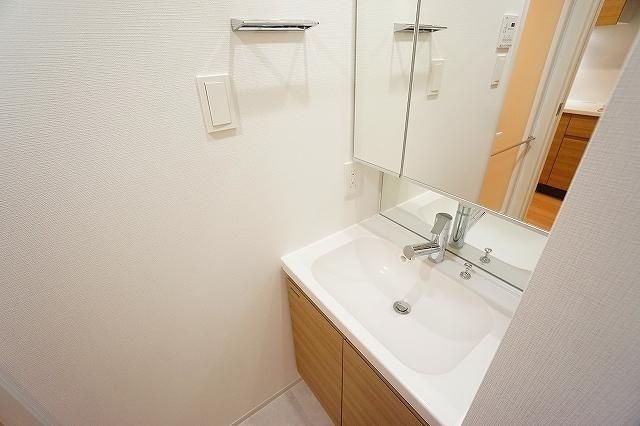 洗面設備　同タイプ部屋　参考写真です