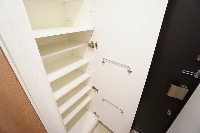 玄関　同タイプ部屋　参考写真です