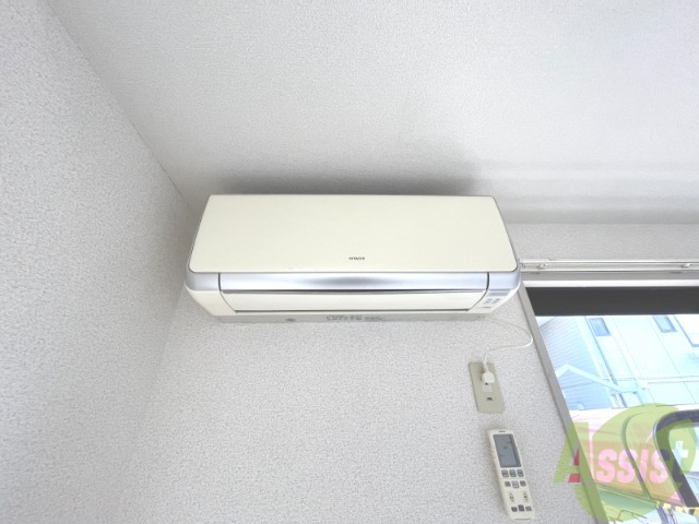 その他設備　エアコン付きです！夏でも冬でも安心ですね。