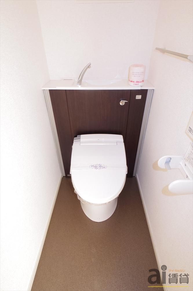 トイレ　※同仕様写真です