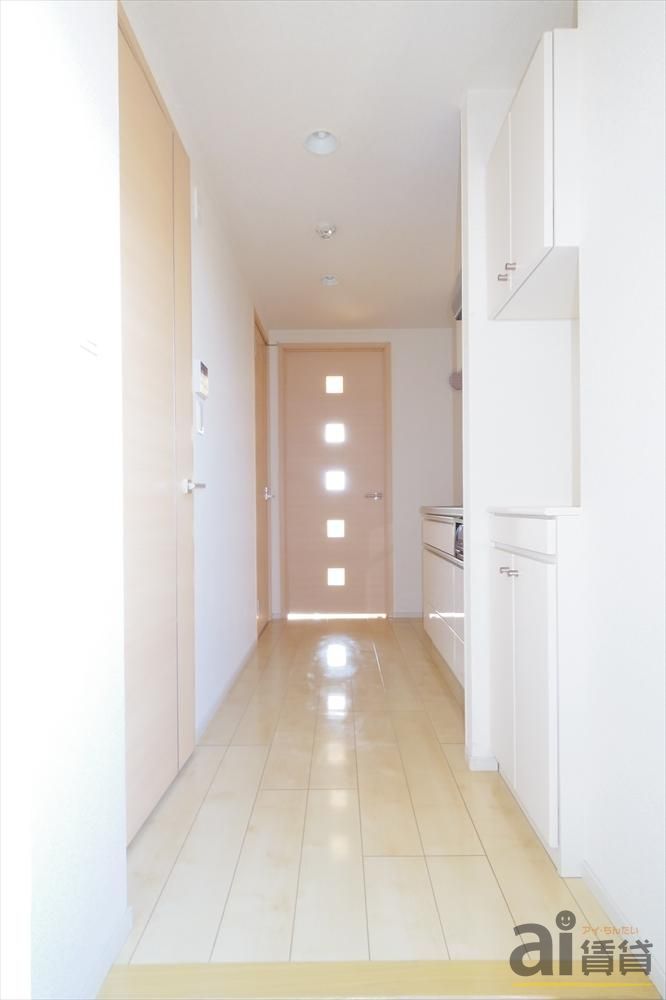 玄関　※同仕様写真です