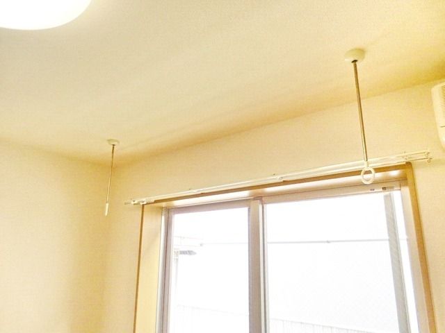 その他設備　★ホスクリーン（室内物干し）★