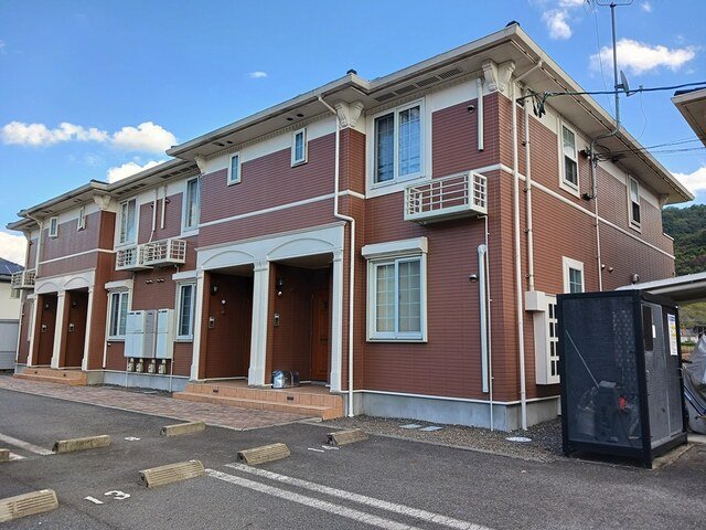 建物外観　落ち着いた雰囲気の外観です