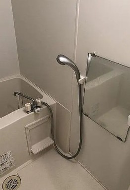 バス・シャワールーム　写真は同タイプ住居です。
