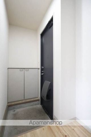 フレサリア B棟の玄関写真