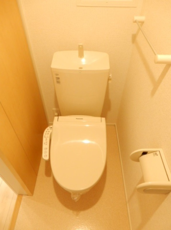 トイレ　図面と現状に相違がある場合には現状を優先