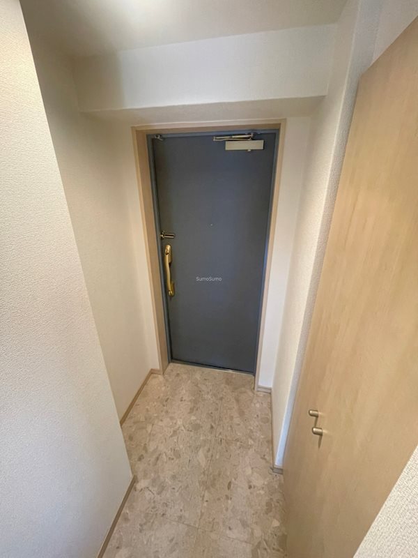 玄関　明るい玄関です