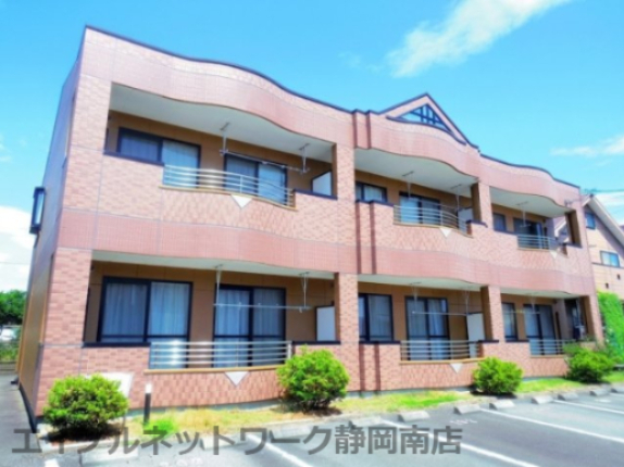 建物外観　外観は落ち着いています