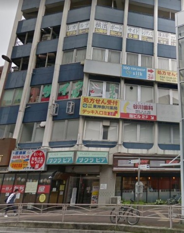 ショッピングセンター　シルク東神奈川店（ショッピングセンター）まで513m