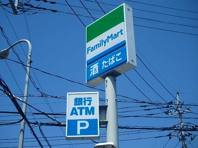 コンビニ　ファミリーマートベツイ栃木今泉店（コンビニ）まで729m