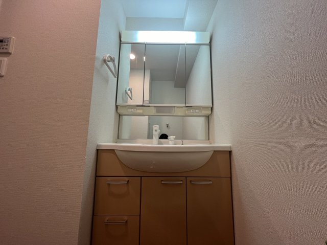 洗面設備　センチュリー富士見