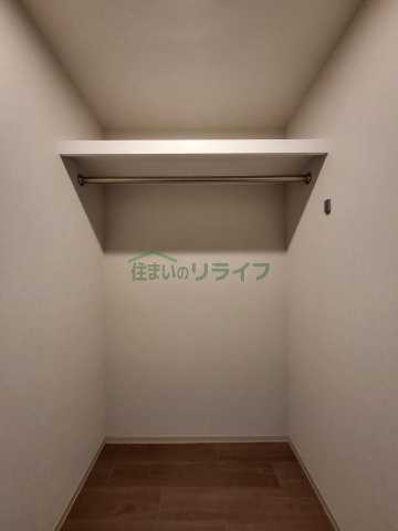 収納　別部屋参考写真となります。