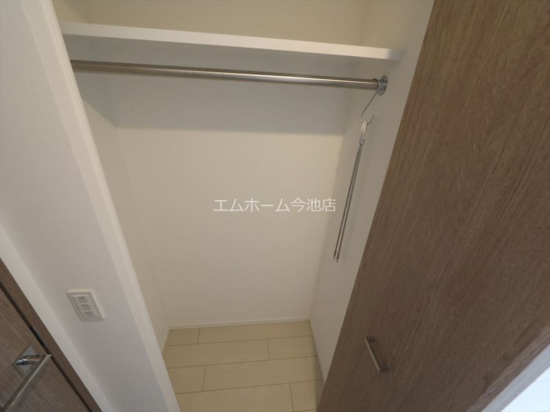 収納　クローゼット（収納充実しています）