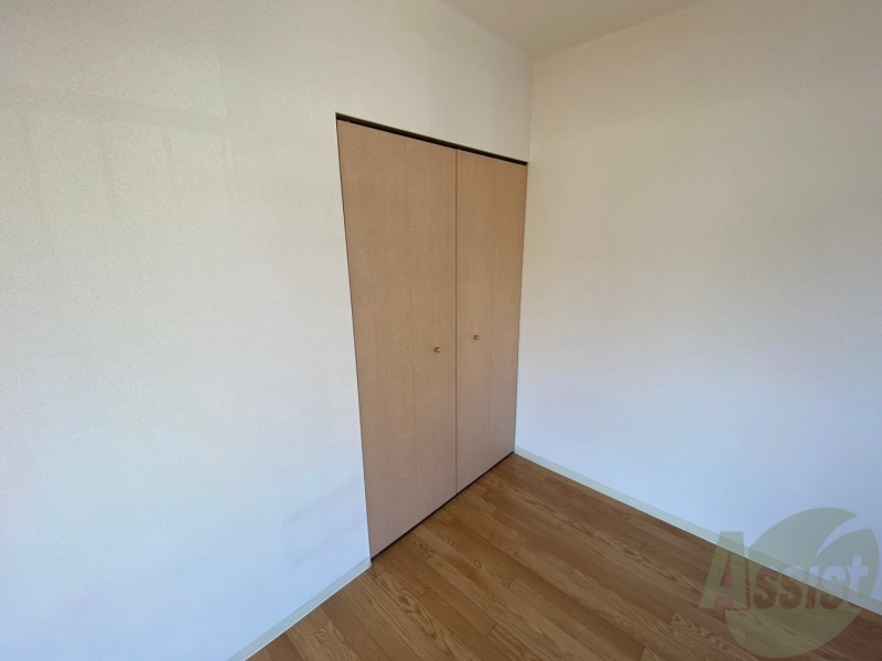収納　寝室のクローゼットです。部屋がすっきり片付きます。