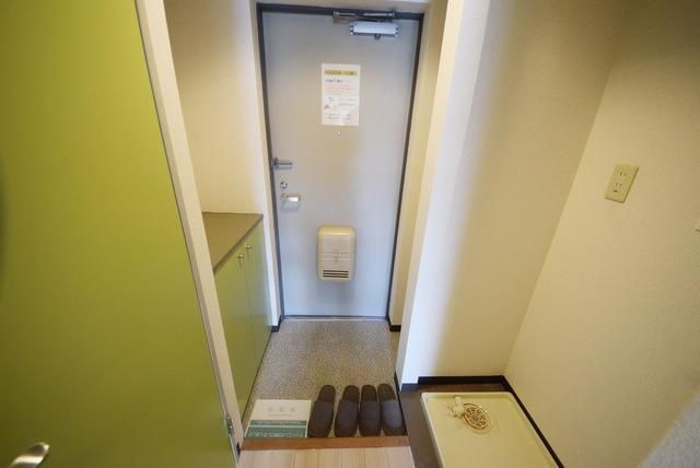 玄関　別部屋参考写真