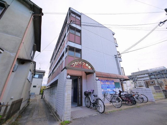 建物外観　キレイな外観です。