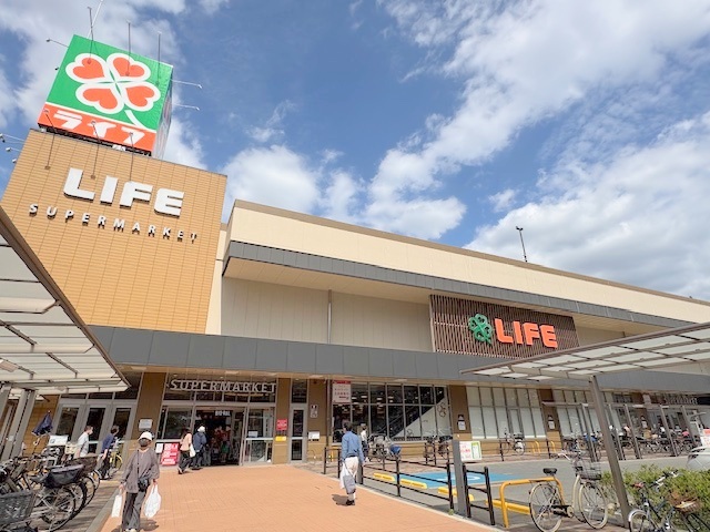 スーパー　ライフ　守口滝井店（スーパー）まで405m