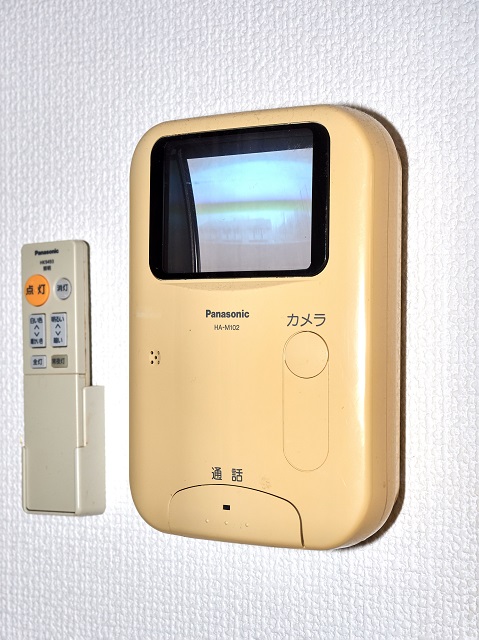 セキュリティ　モニター付インターホン