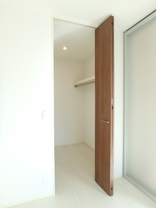 収納　図面と現状に相違がある場合には現状を優先