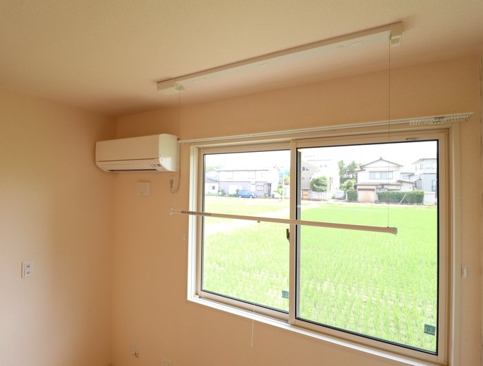 その他設備　室内物干し