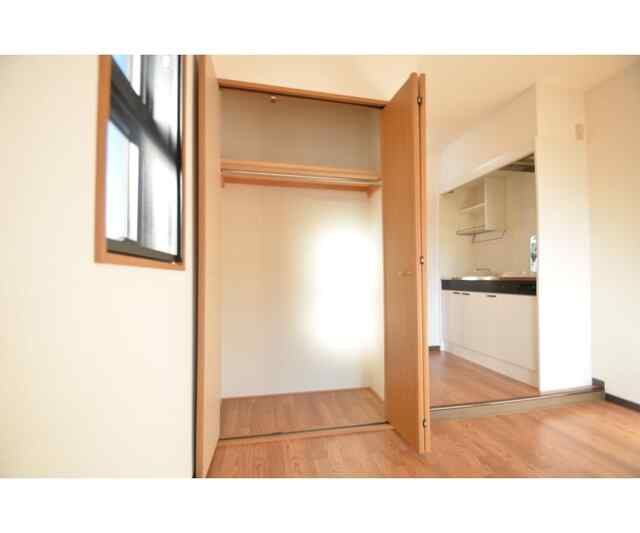 収納　別部屋参考写真となります