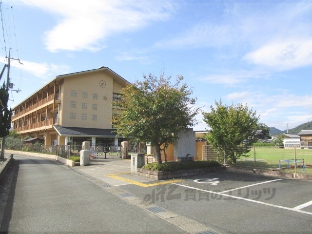 小学校　富永小学校（小学校）まで1800m