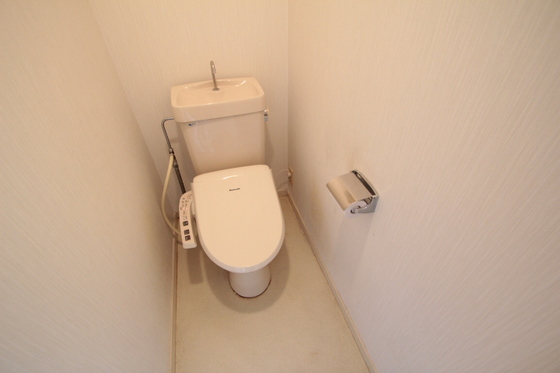 トイレ　※別部屋の写真です