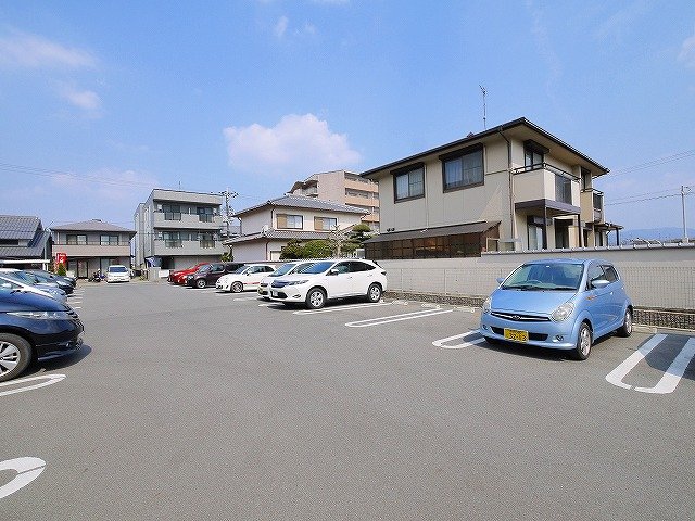 駐車場　駐車場です