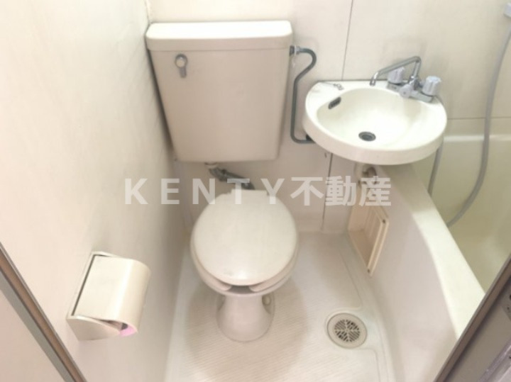 トイレ　コンパクトで使いやすいトイレです