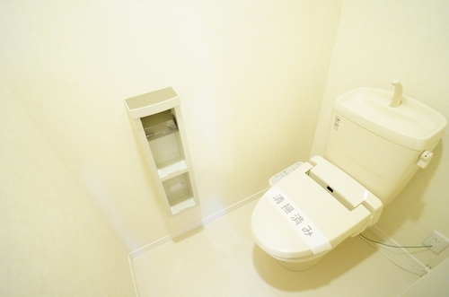 トイレ　反転間取りのご紹介となります