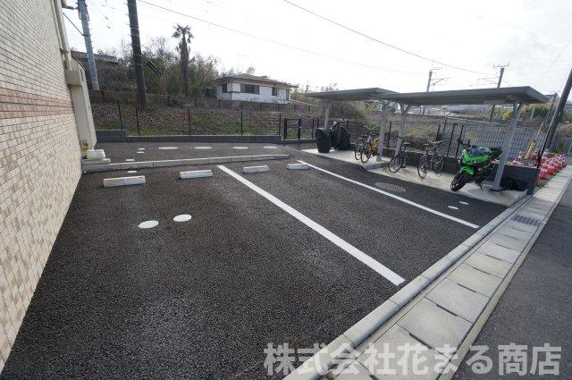駐車場　物件、駅でお待ち合わせでのご案内歓迎！