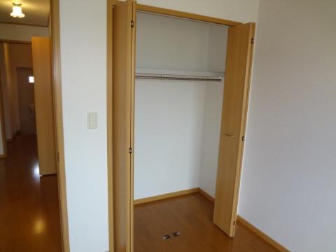 収納　クローゼット