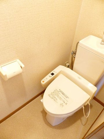 トイレ　落ち着いたトイレです