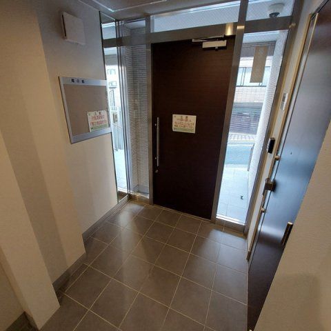 エントランス　共用部分も大変綺麗★