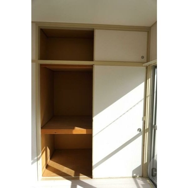 収納　同タイプ別部屋の写真