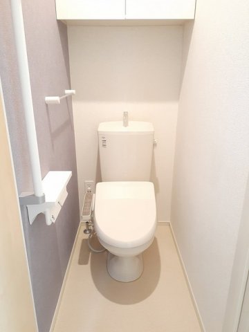 トイレ　落ち着いたトイレです