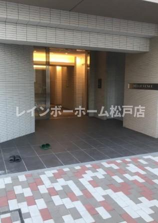 エントランス　毎日通るエントランスはこのようになっています