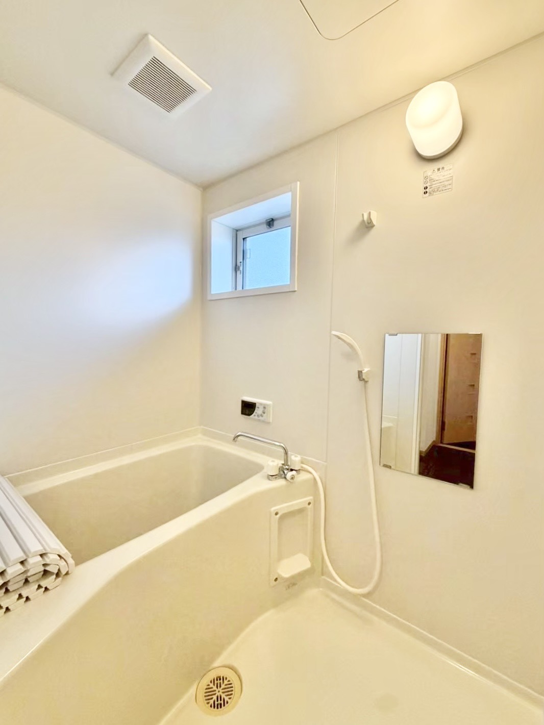 バス・シャワールーム　別部屋写真流用