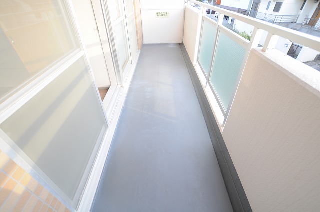 バルコニー　※他部屋参照画像※