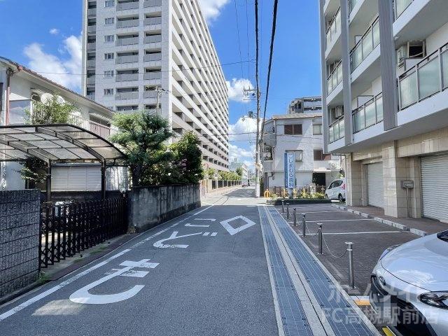 その他　前面道路（その他）まで1m