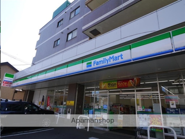コンビニ　ファミリーマート仙台穀町店（コンビニ）まで81m