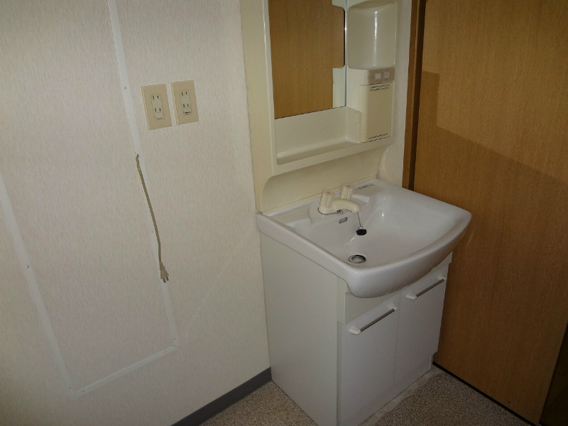 洗面設備　他の号室の参考画像です。