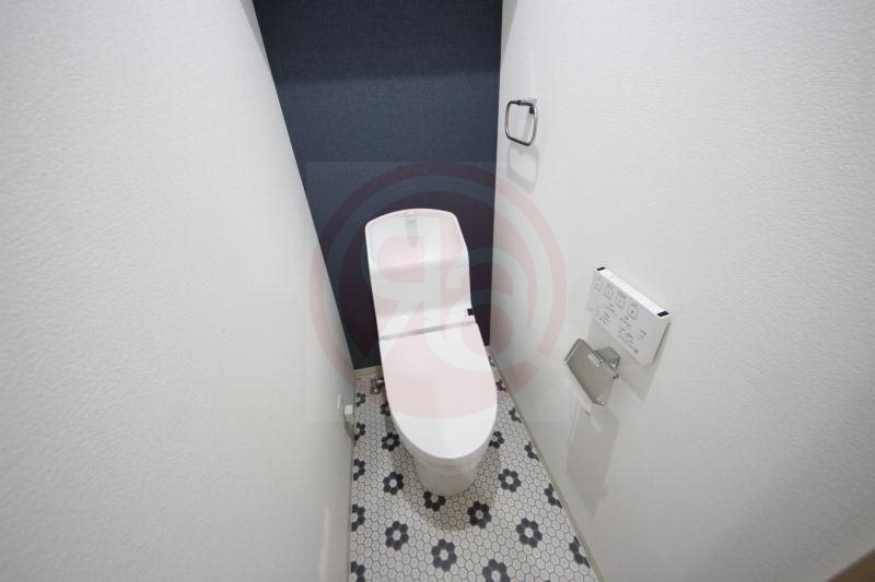 トイレ　落ち着いたトイレです