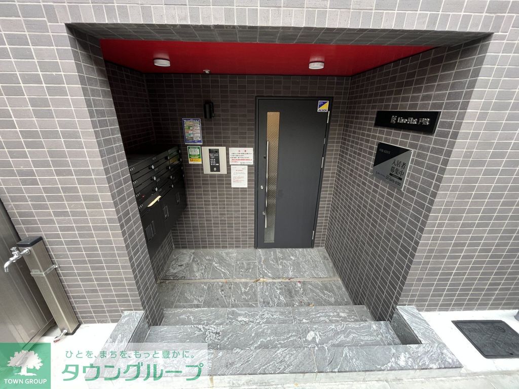 エントランス　エントランス