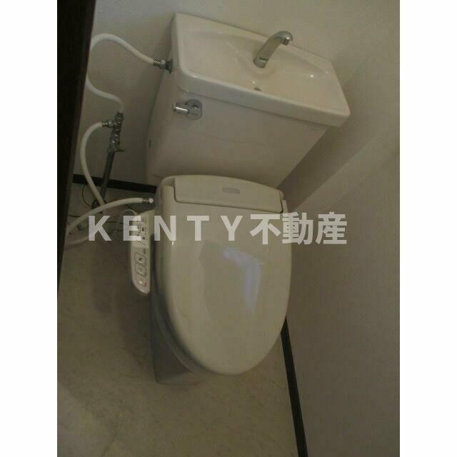 トイレ　コンパクトで使いやすいトイレです