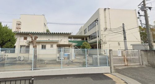 小学校　茨木市立葦原小学校（小学校）まで687m