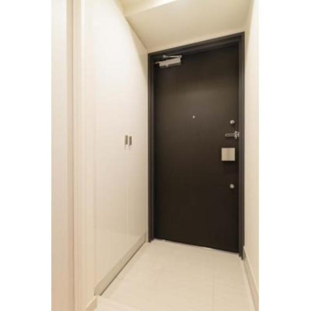 玄関　※写真は同タイプ住戸です。